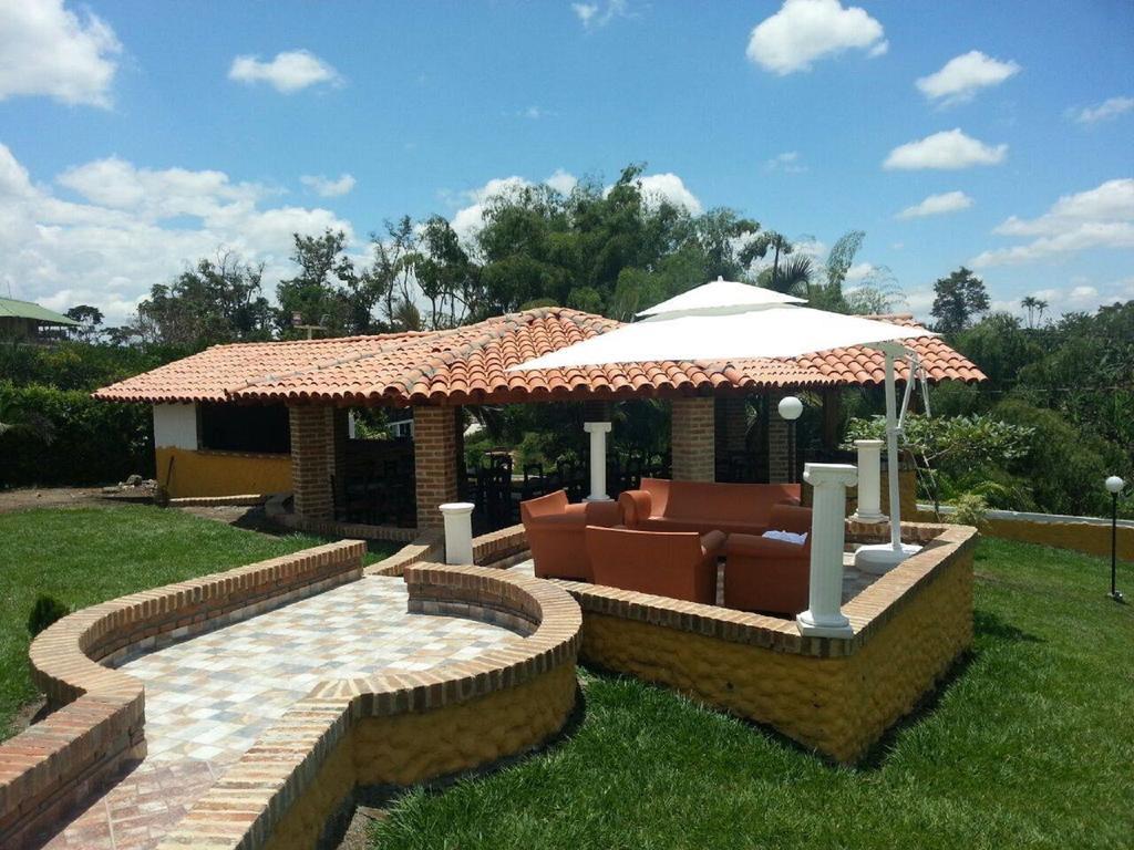 Finca Hotel La Quinta De Torrione Quimbaya Exteriör bild