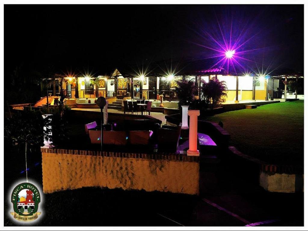 Finca Hotel La Quinta De Torrione Quimbaya Exteriör bild
