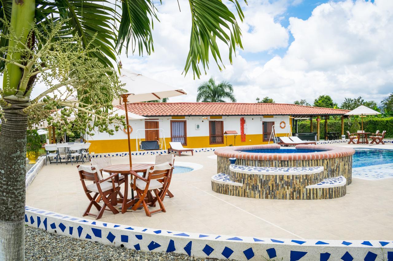 Finca Hotel La Quinta De Torrione Quimbaya Exteriör bild
