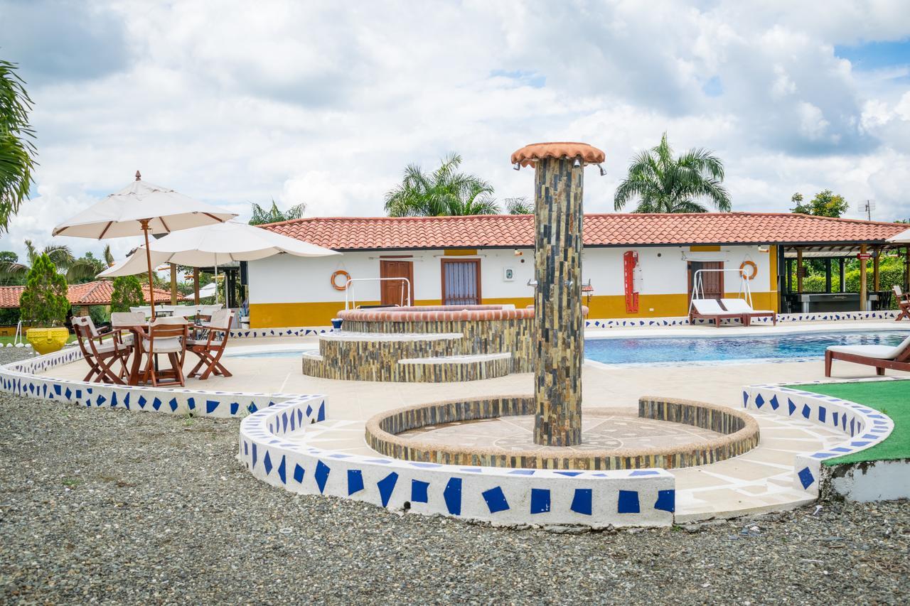 Finca Hotel La Quinta De Torrione Quimbaya Exteriör bild